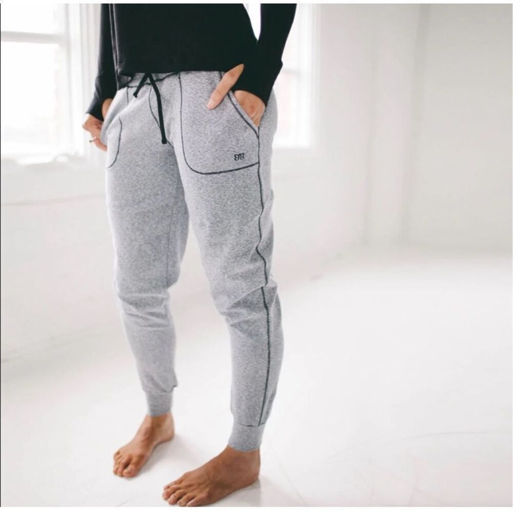 Albion at ease gray jogger size XXS